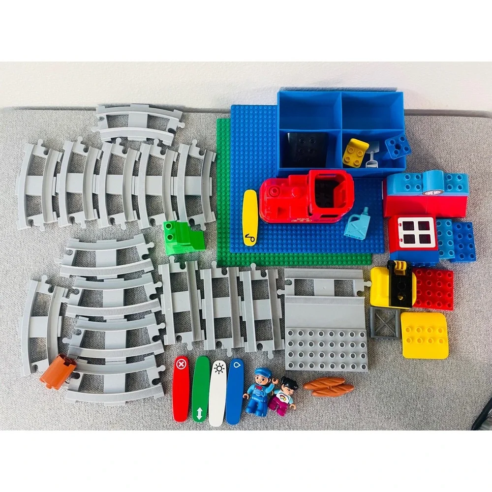 LEGO Duplo Steam Train Railway Track Set Gray Rails Blue Station Figures Lot